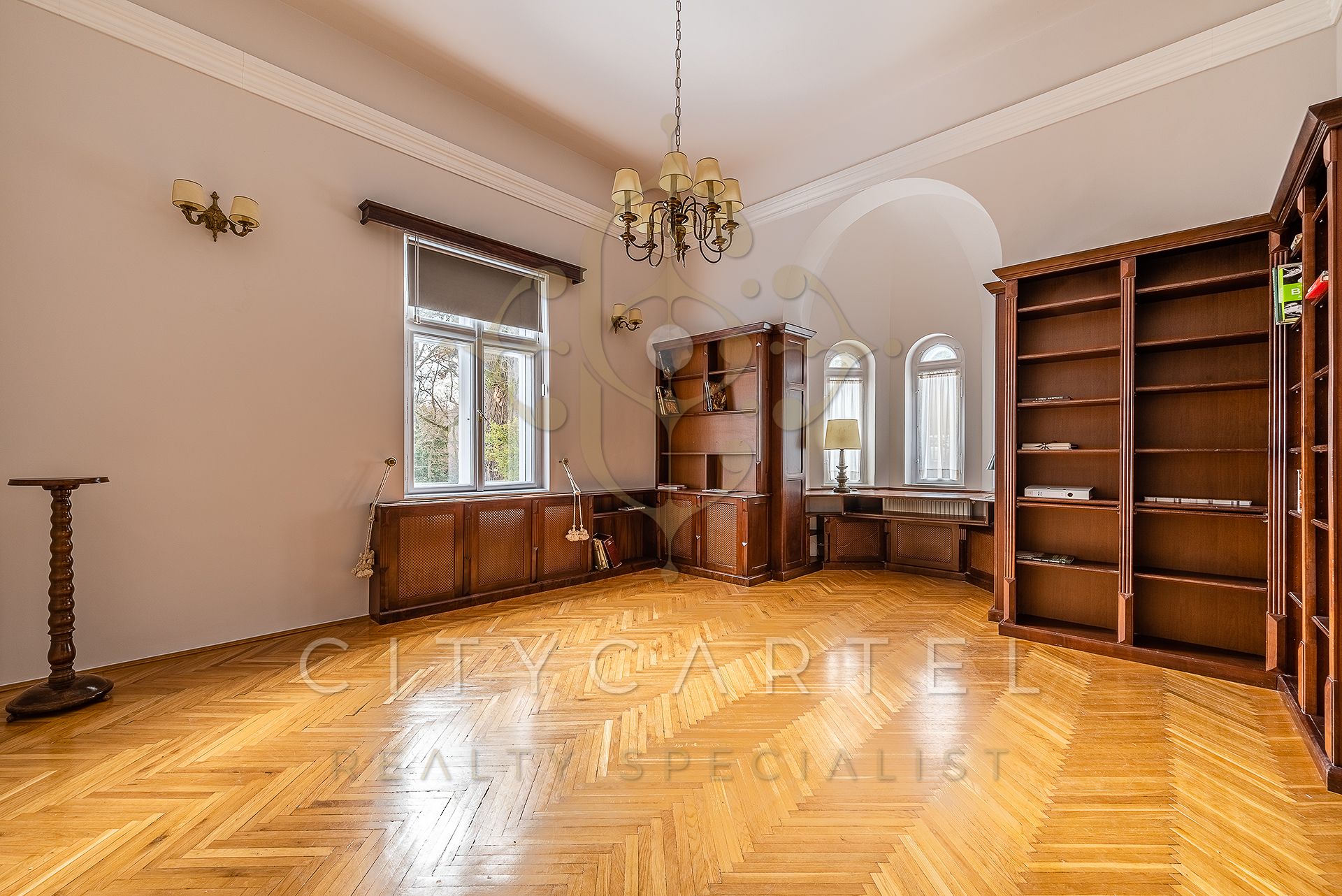 A fájl már létezik a célhelyen: import/kepek/vizjeles_4581633.jpg
For sale Villa, castle, mansion Budapest, XII. kerület  400 m<sup>2</sup> 4500000 EUR