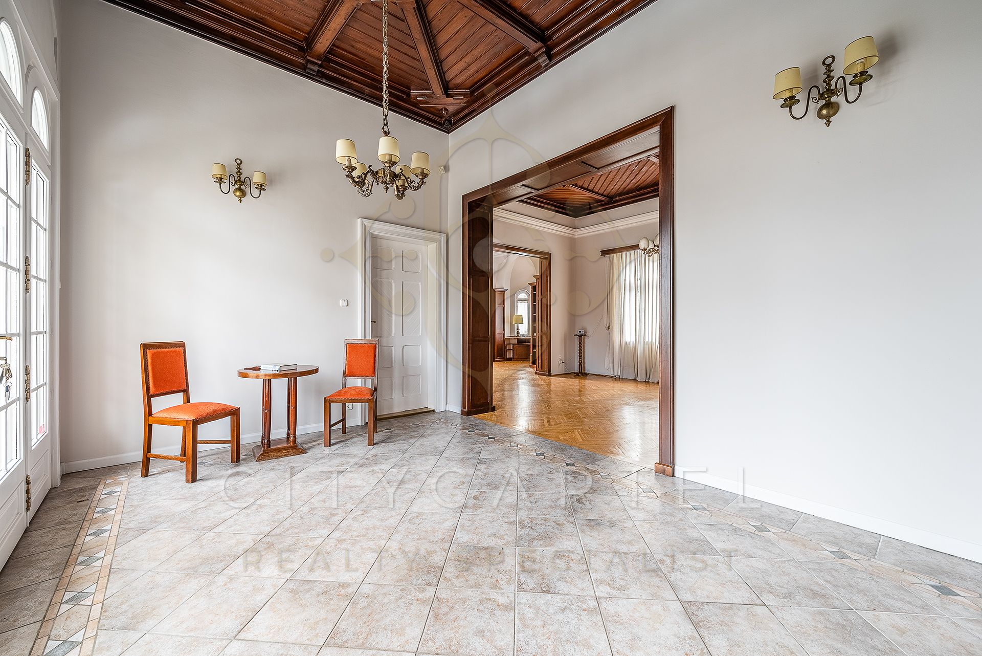 A fájl már létezik a célhelyen: import/kepek/vizjeles_4581642.jpg
For sale Villa, castle, mansion Budapest, XII. kerület  400 m<sup>2</sup> 4500000 EUR