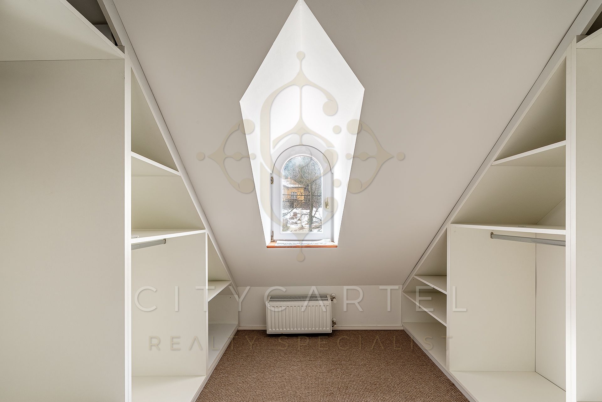A fájl már létezik a célhelyen: import/kepek/vizjeles_4581652.jpg
For sale Villa, castle, mansion Budapest, XII. kerület  400 m<sup>2</sup> 4500000 EUR