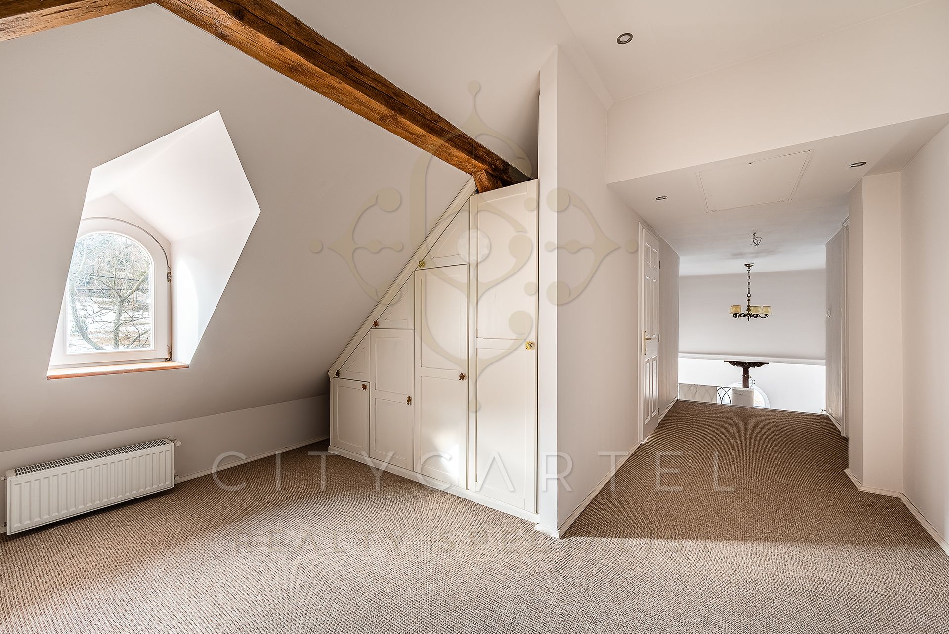 A fájl már létezik a célhelyen: import/kepek/vizjeles_4581658.jpg
For sale Villa, castle, mansion Budapest, XII. kerület  400 m<sup>2</sup> 4500000 EUR