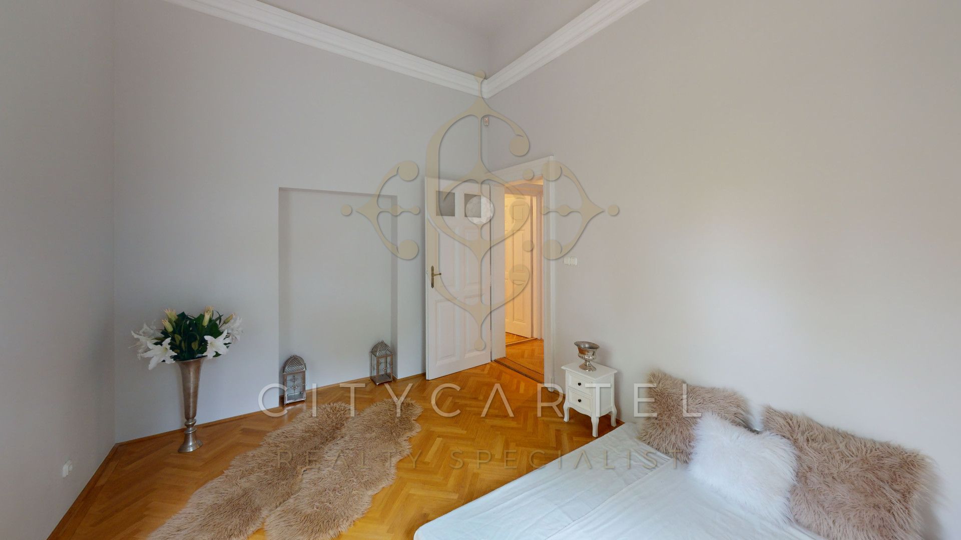 A fájl már létezik a célhelyen: import/kepek/vizjeles_4581686.jpg
For sale Villa, castle, mansion Budapest, XII. kerület  400 m<sup>2</sup> 4500000 EUR