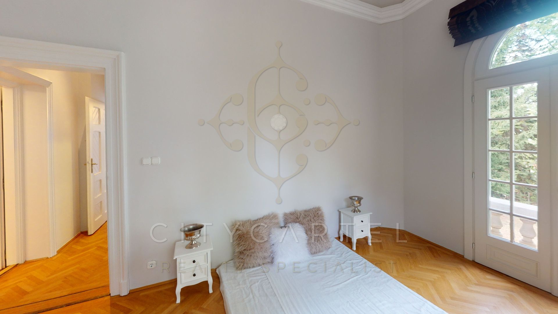 A fájl már létezik a célhelyen: import/kepek/vizjeles_4581687.jpg
For sale Villa, castle, mansion Budapest, XII. kerület  400 m<sup>2</sup> 4500000 EUR