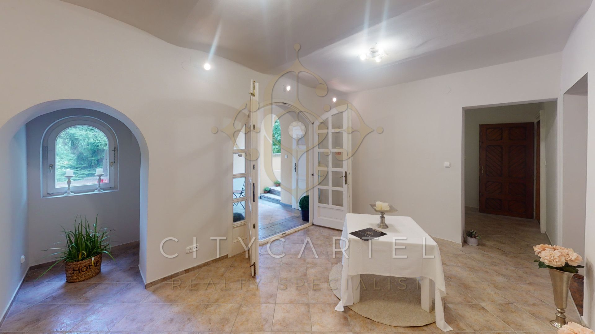 A fájl már létezik a célhelyen: import/kepek/vizjeles_4581697.jpg
For sale Villa, castle, mansion Budapest, XII. kerület  400 m<sup>2</sup> 4500000 EUR