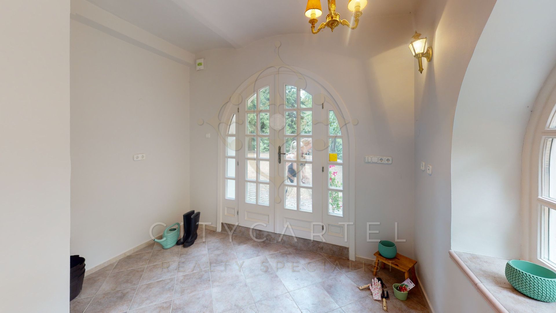 A fájl már létezik a célhelyen: import/kepek/vizjeles_4581703.jpg
For sale Villa, castle, mansion Budapest, XII. kerület  400 m<sup>2</sup> 4500000 EUR