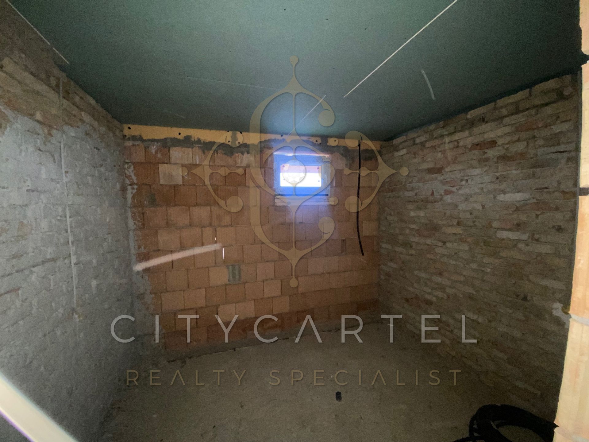 A fájl már létezik a célhelyen: import/kepek/vizjeles_4615903.jpg
For sale house Látrány  138 m<sup>2</sup> 39.9 millió Ft
