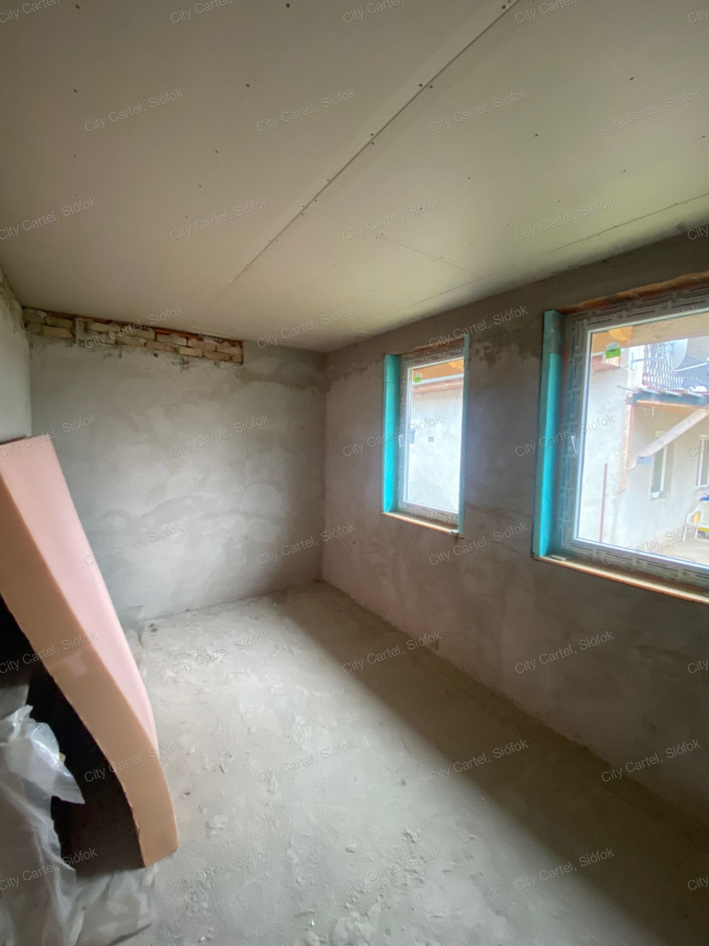 A fájl már létezik a célhelyen: import/kepek/vizjeles_4615908.jpg
For sale house Látrány  138 m<sup>2</sup> 39.9 millió Ft