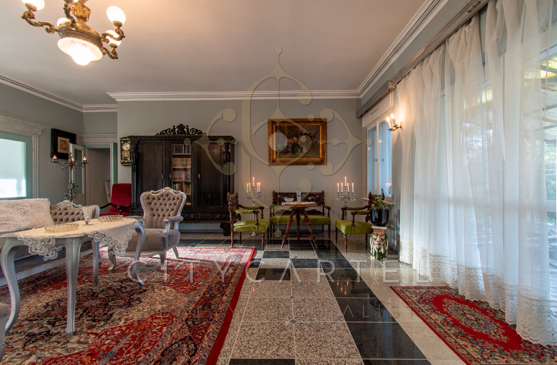 A fájl már létezik a célhelyen: import/kepek/vizjeles_4624946.jpg
For sale house Tahitótfalu  850 m<sup>2</sup> 1350000 EUR