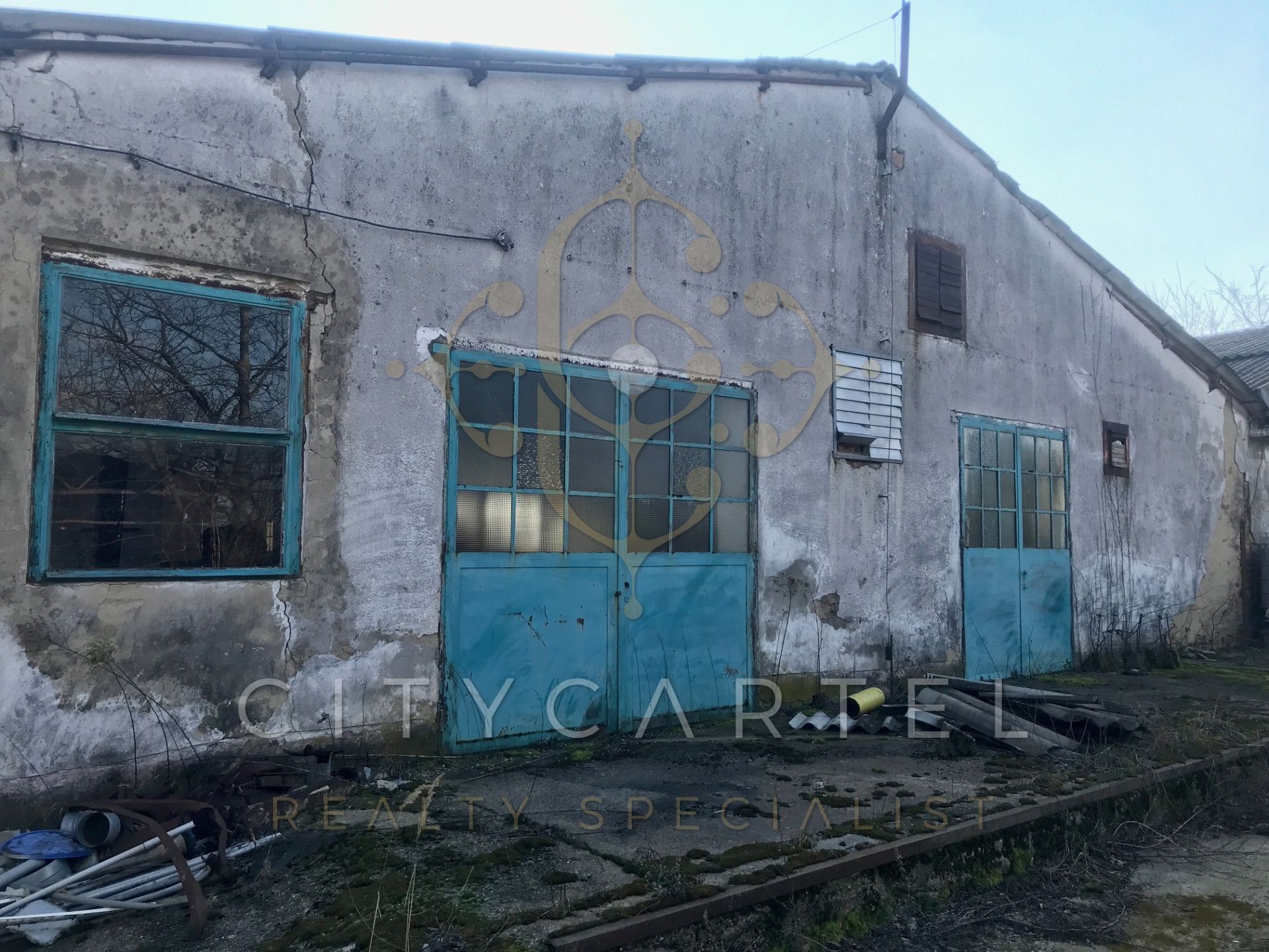A fájl már létezik a célhelyen: import/kepek/vizjeles_4645746.jpg
For sale Industrial area Dunaföldvár  1642 m<sup>2</sup> 63 millió Ft