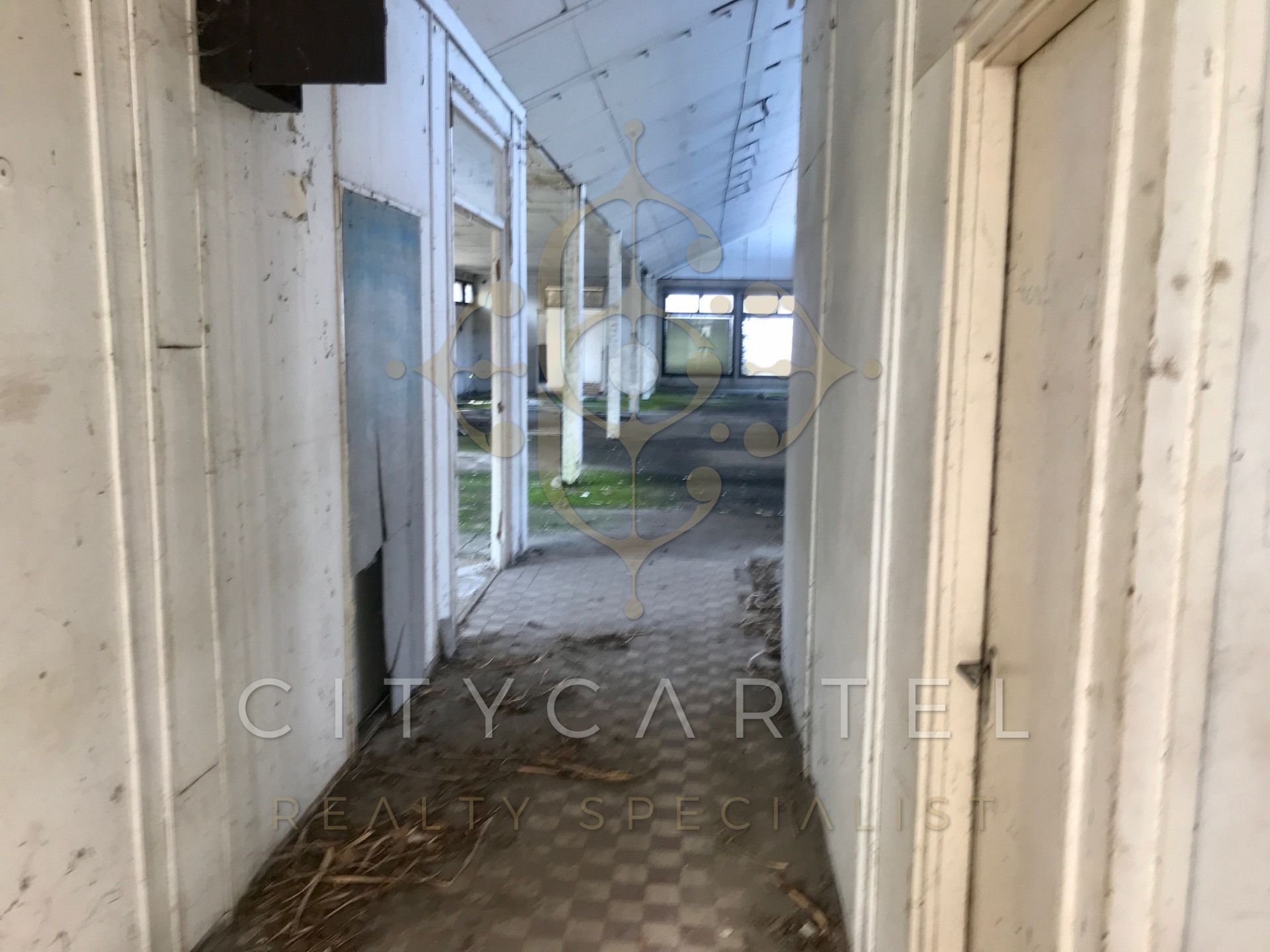 A fájl már létezik a célhelyen: import/kepek/vizjeles_4645753.jpg
For sale Industrial area Dunaföldvár  1642 m<sup>2</sup> 63 millió Ft