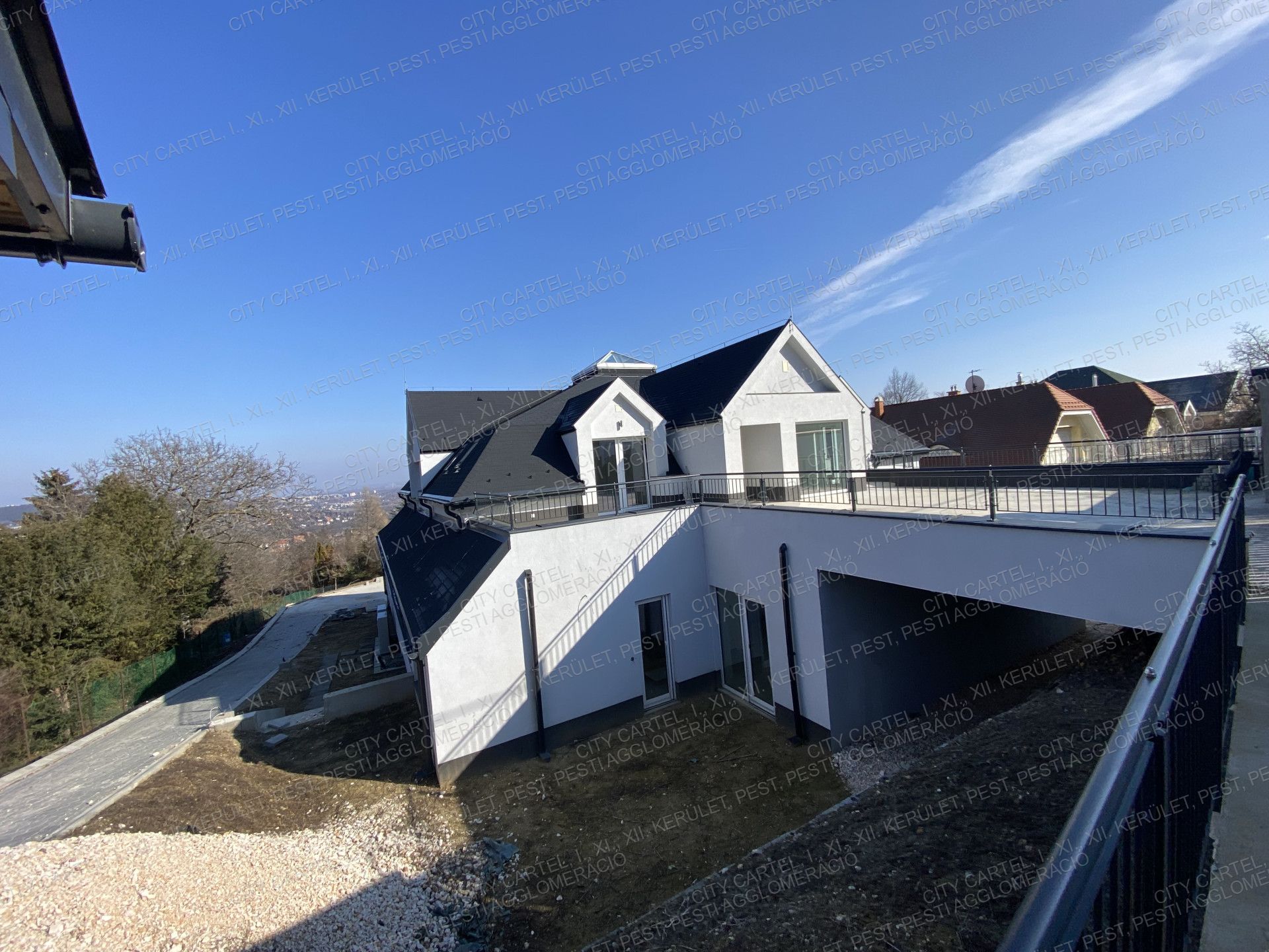 A fájl már létezik a célhelyen: import/kepek/vizjeles_4649090.jpg
For sale house Budapest, III. kerület  190 m<sup>2</sup> 360 millió Ft