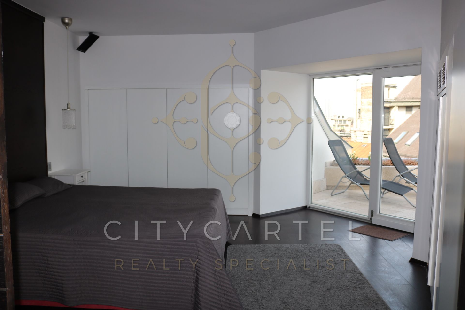 A fájl már létezik a célhelyen: import/kepek/vizjeles_4658895.jpg
Eladó Téglalakás Budapest, V. kerület  310 m<sup>2</sup> 2000000 EUR