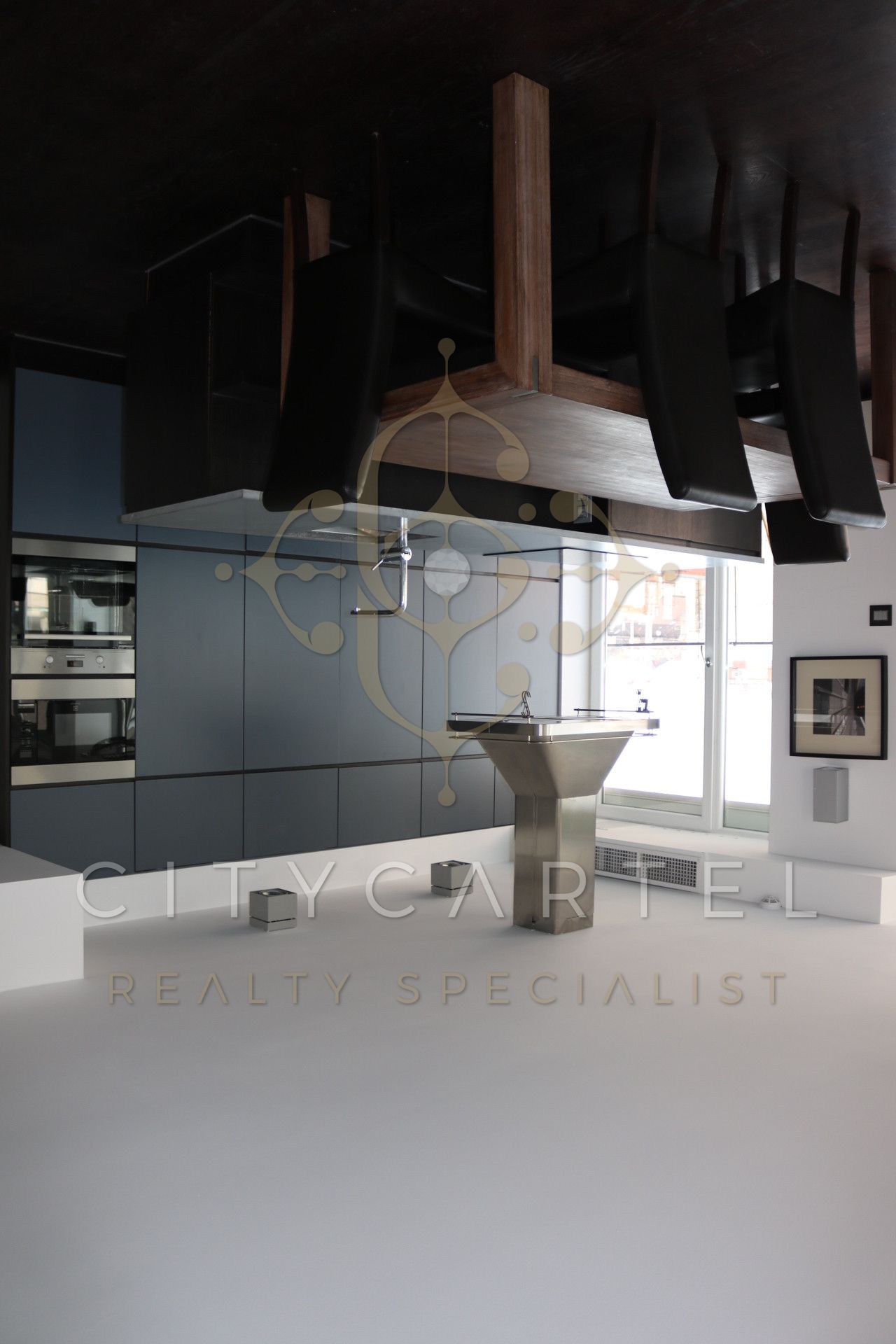 A fájl már létezik a célhelyen: import/kepek/vizjeles_4658907.jpg
Eladó Téglalakás Budapest, V. kerület  310 m<sup>2</sup> 2000000 EUR