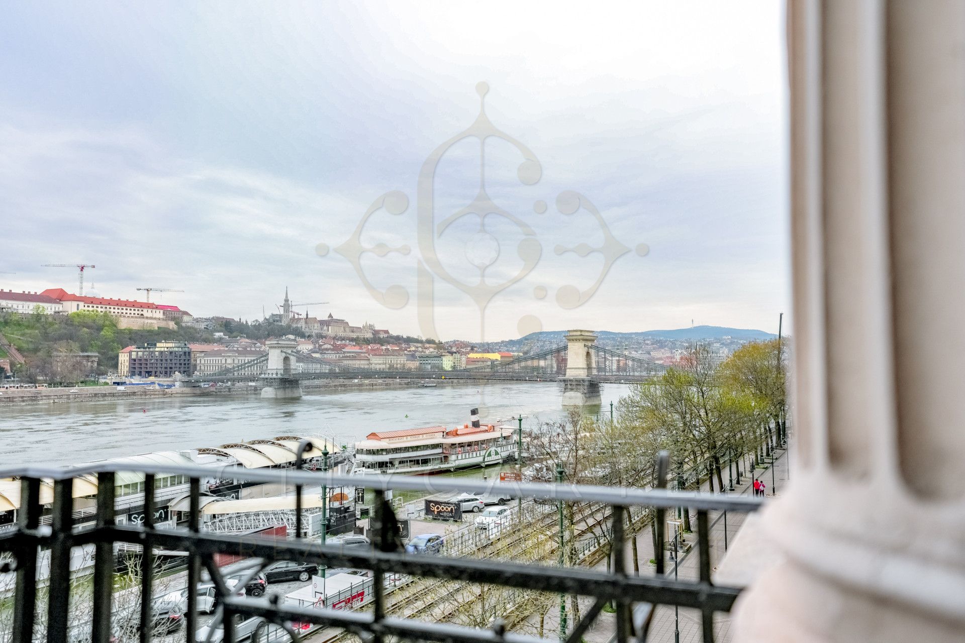 A fájl már létezik a célhelyen: import/kepek/vizjeles_4730209.jpg
Eladó Téglalakás Budapest, V. kerület  180 m<sup>2</sup> 7000 EUR