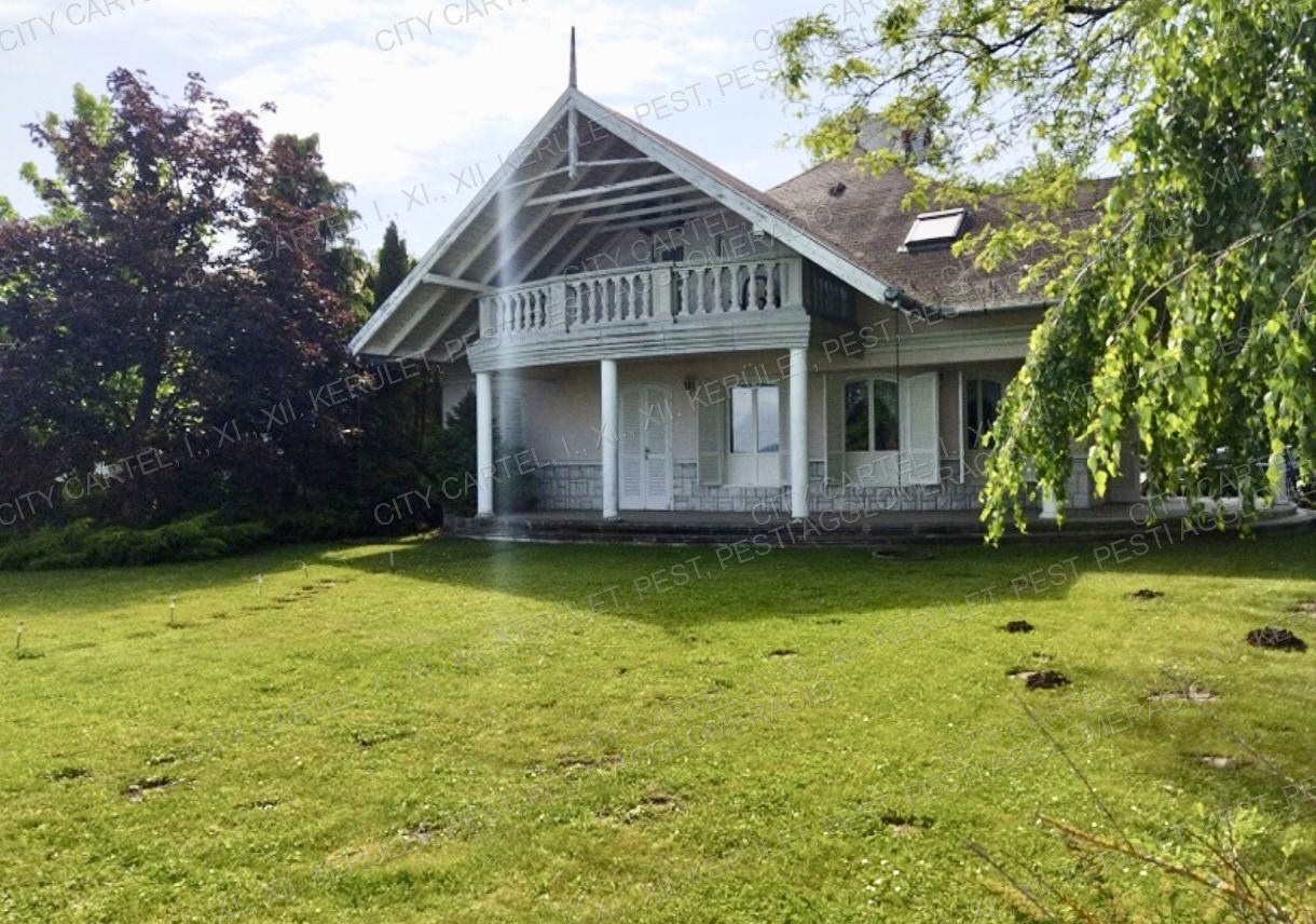 A fájl már létezik a célhelyen: import/kepek/vizjeles_4735297.jpg
For sale house Balatonszárszó  240 m<sup>2</sup> 10 millió Ft