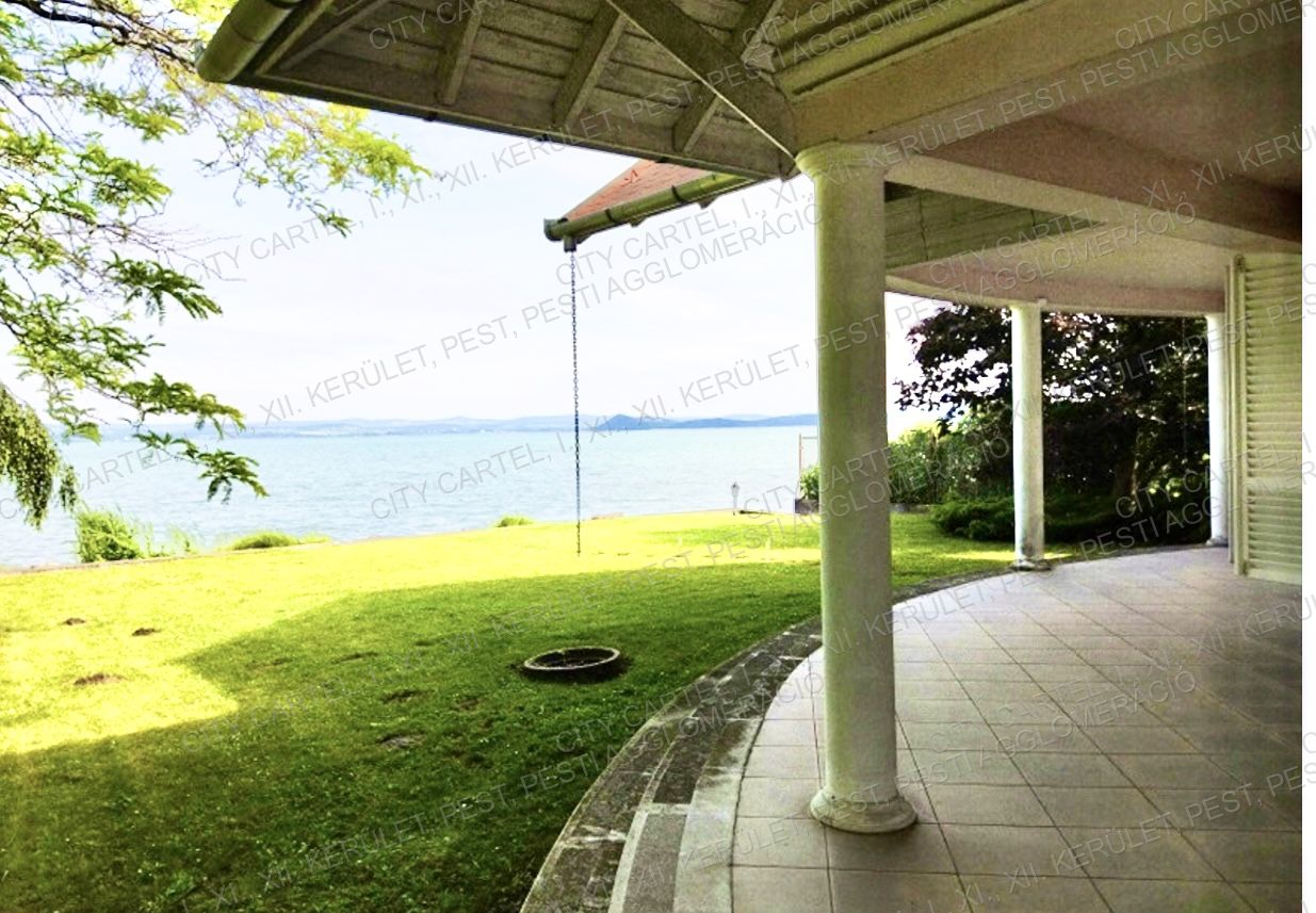 A fájl már létezik a célhelyen: import/kepek/vizjeles_4735300.jpg
For sale house Balatonszárszó  240 m<sup>2</sup> 10 millió Ft