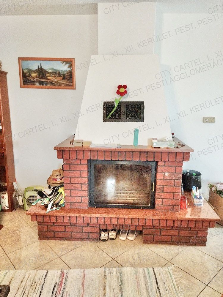A fájl már létezik a célhelyen: import/kepek/vizjeles_4735301.jpg
For sale house Balatonszárszó  240 m<sup>2</sup> 10 millió Ft