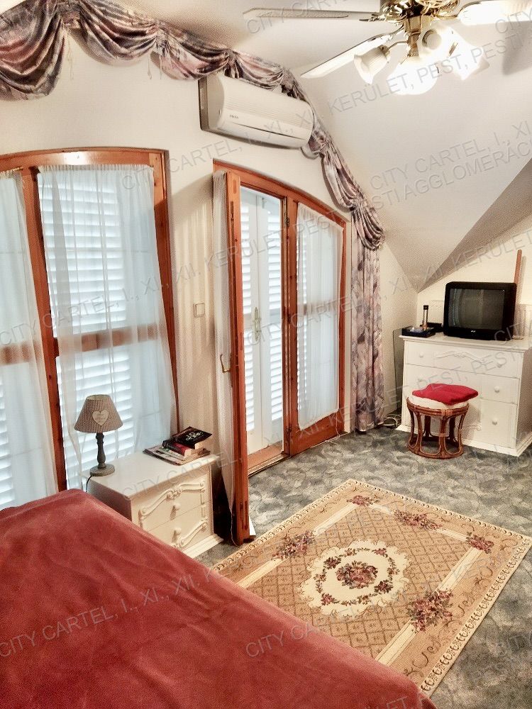 A fájl már létezik a célhelyen: import/kepek/vizjeles_4735304.jpg
For sale house Balatonszárszó  240 m<sup>2</sup> 10 millió Ft