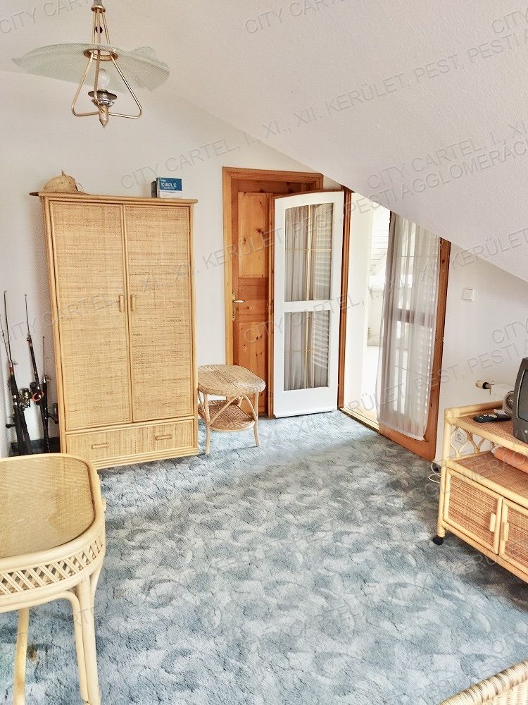 A fájl már létezik a célhelyen: import/kepek/vizjeles_4735312.jpg
For sale house Balatonszárszó  240 m<sup>2</sup> 10 millió Ft