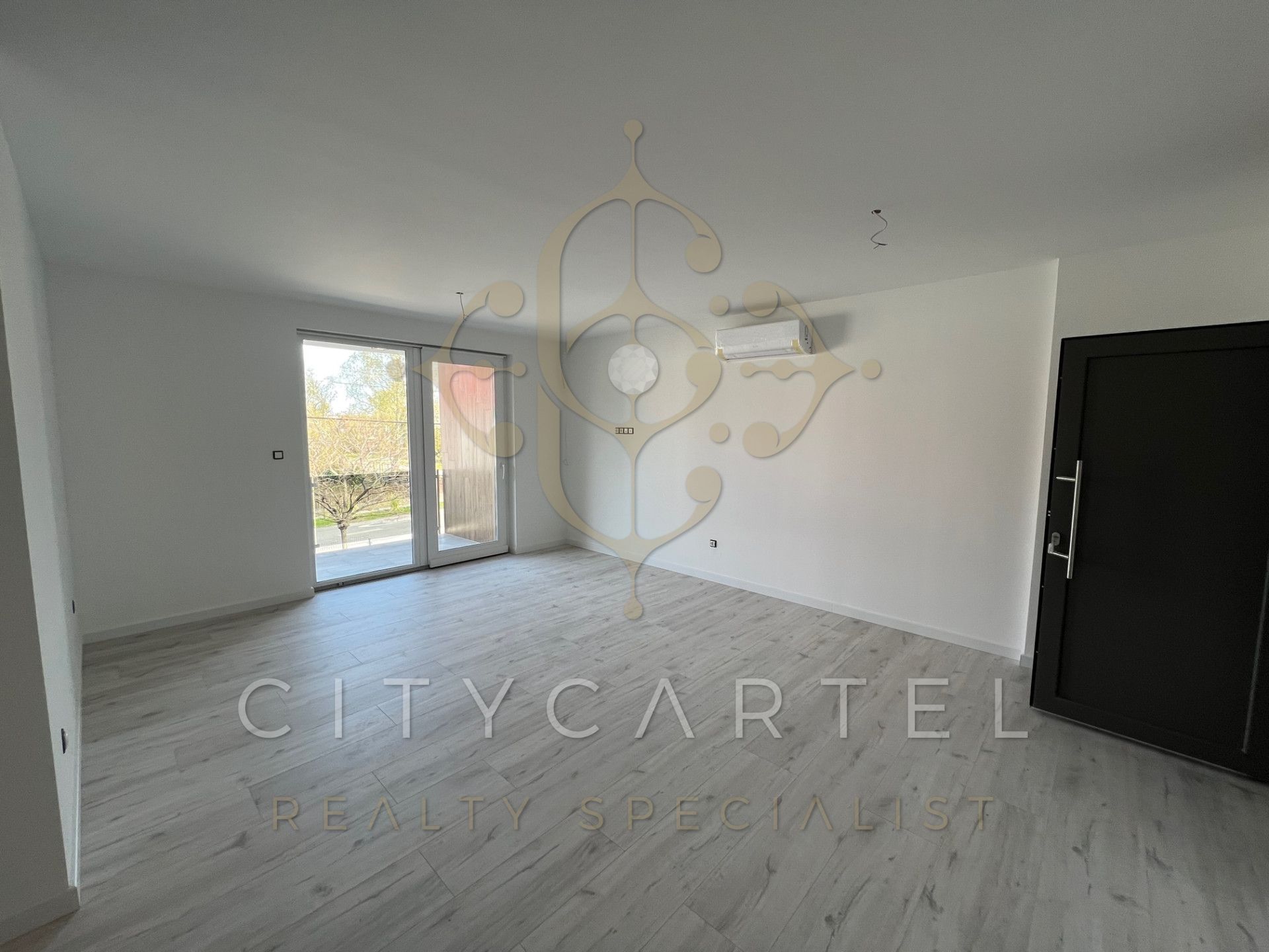 A fájl már létezik a célhelyen: import/kepek/vizjeles_4736122.jpg
For sale flat Zamárdi  146 m<sup>2</sup> 158.59 millió Ft