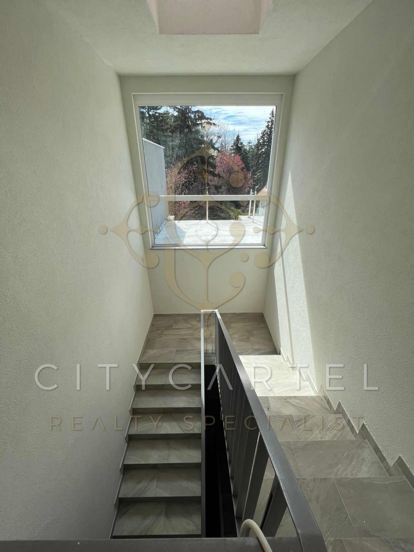 A fájl már létezik a célhelyen: import/kepek/vizjeles_4736125.jpg
For sale flat Zamárdi  146 m<sup>2</sup> 158.59 millió Ft