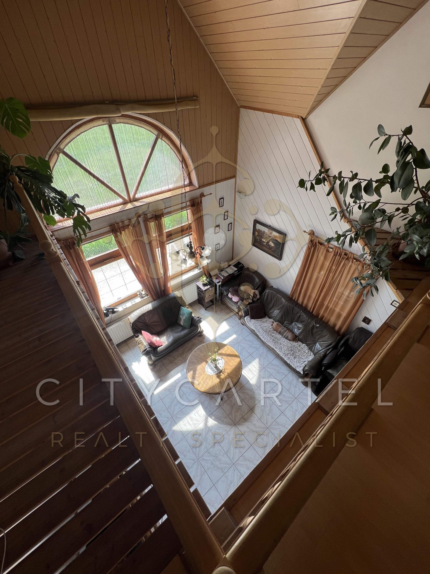 A fájl már létezik a célhelyen: import/kepek/vizjeles_4750143.jpg
For sale house Siófok  385 m<sup>2</sup> 139.9 millió Ft