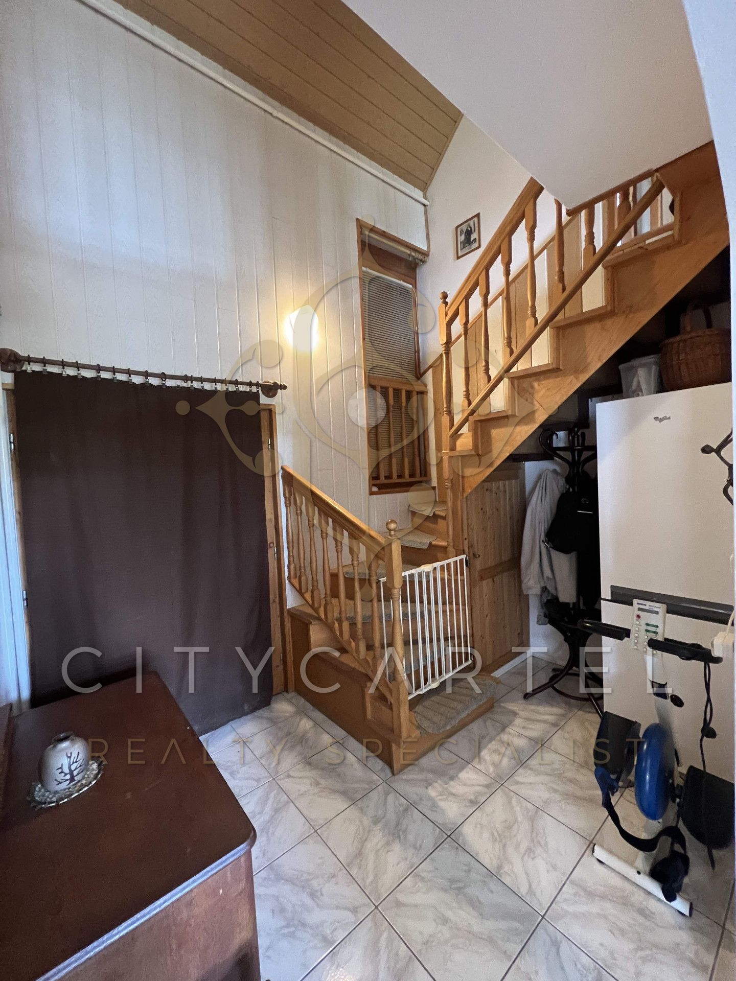A fájl már létezik a célhelyen: import/kepek/vizjeles_4750151.jpg
For sale house Siófok  385 m<sup>2</sup> 139.9 millió Ft
