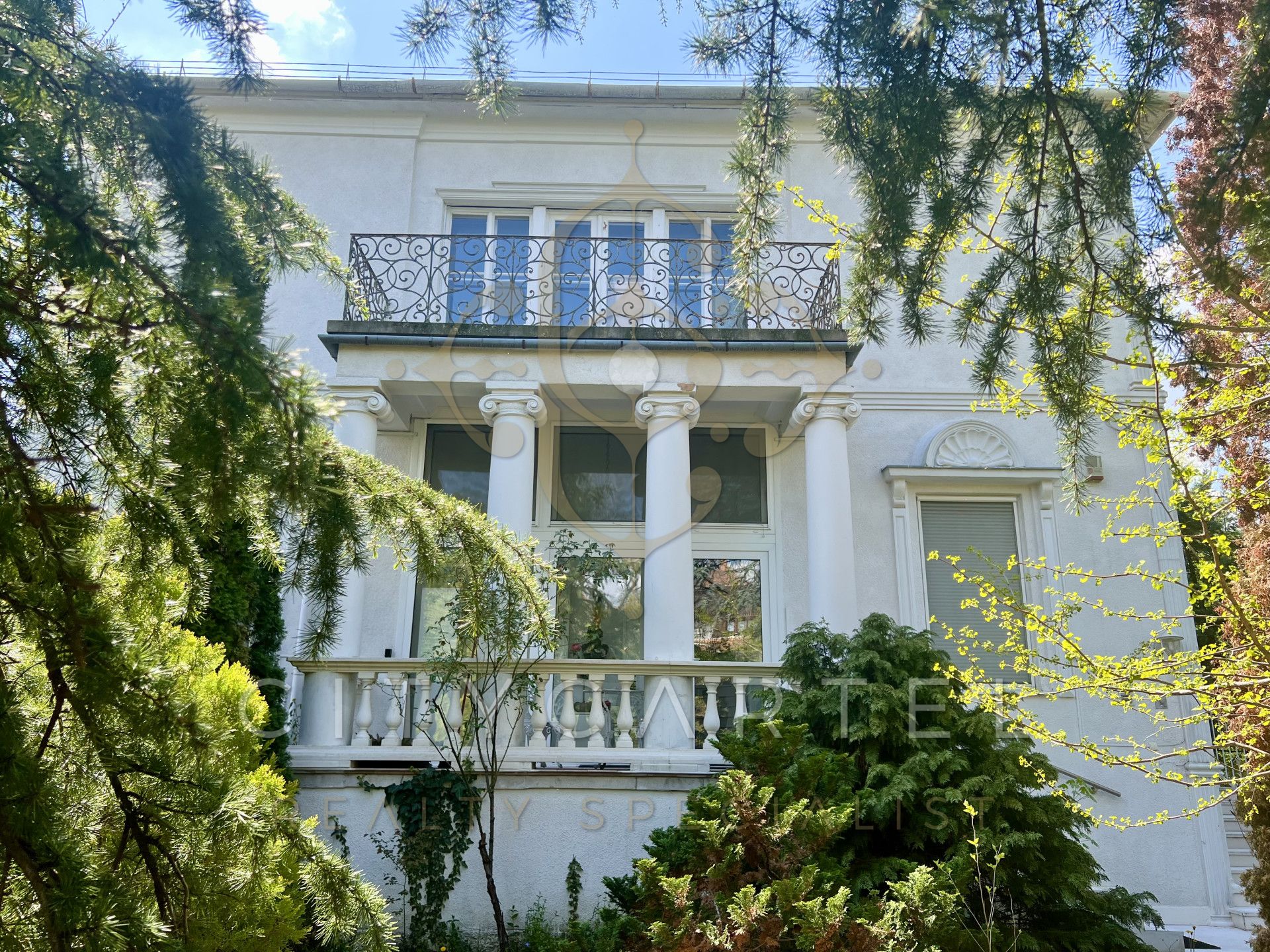 A fájl már létezik a célhelyen: import/kepek/vizjeles_4759805.jpg
For sale house Budapest, II. kerület  875 m<sup>2</sup> 1500 millió Ft
