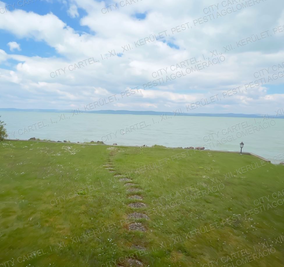 A fájl már létezik a célhelyen: import/kepek/vizjeles_4767612.jpg
For sale house Balatonszárszó  240 m<sup>2</sup> 10 millió Ft