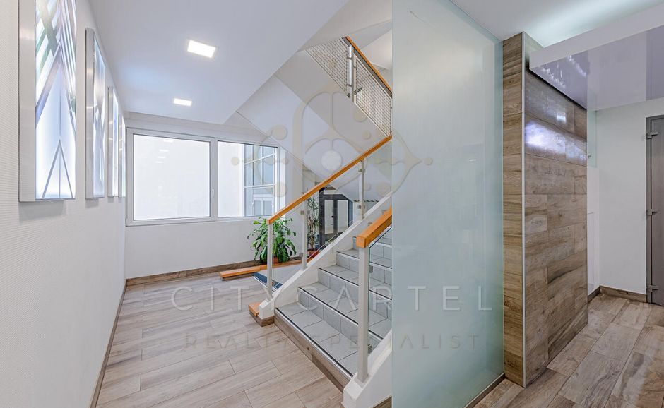 A fájl már létezik a célhelyen: import/kepek/vizjeles_4789253.jpg
For sale Office other Budapest, XI. kerület  226 m<sup>2</sup> 3757 EUR