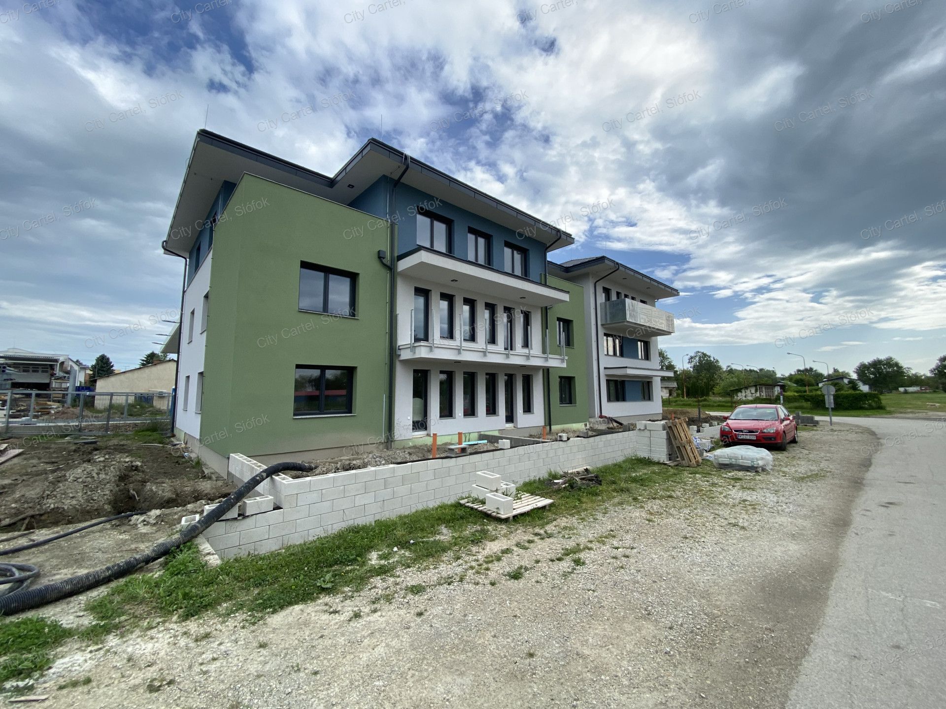 A fájl már létezik a célhelyen: import/kepek/vizjeles_4811874.jpg
For sale flat Fonyód  68 m<sup>2</sup> 79.09785 millió Ft