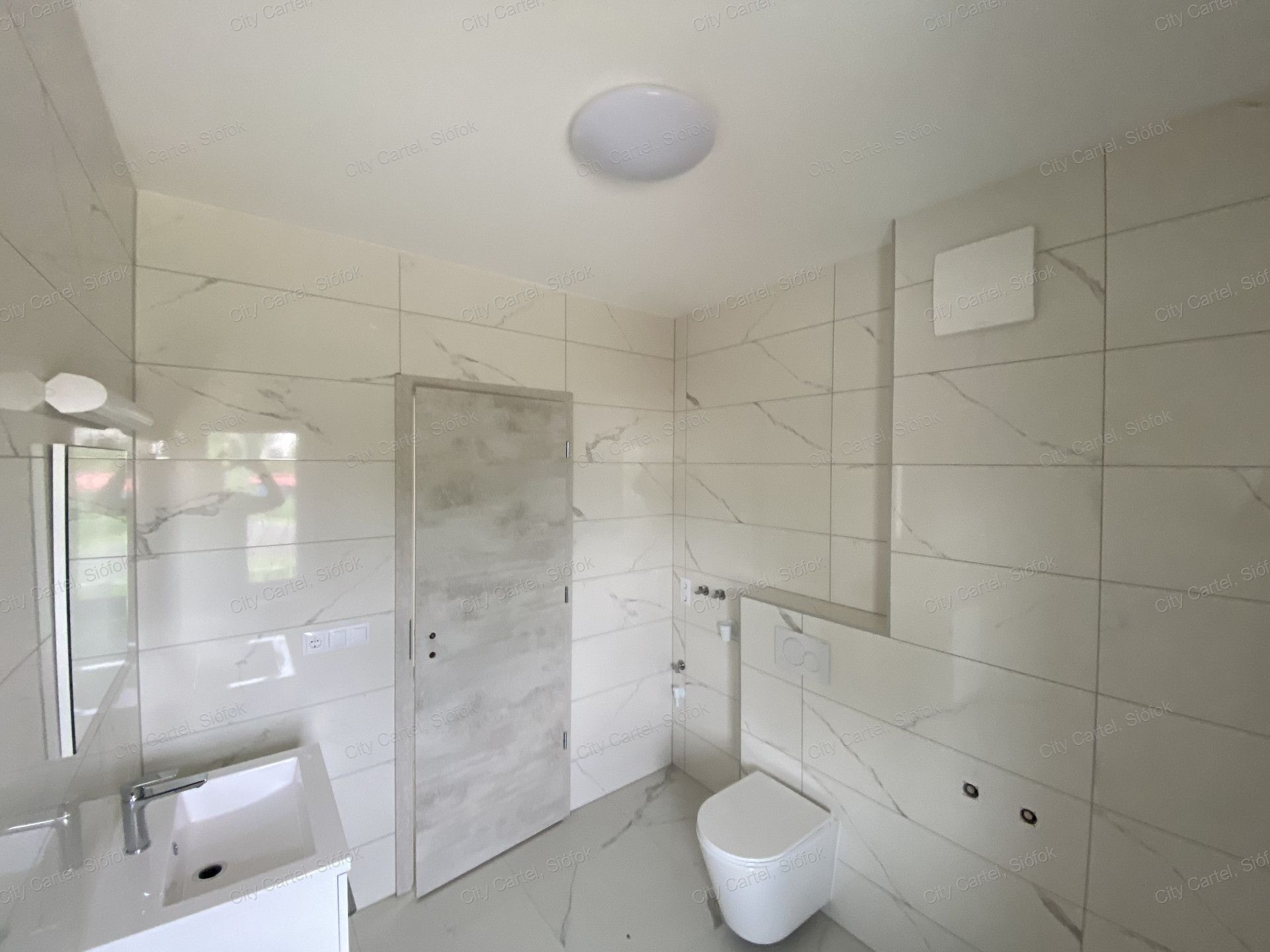 A fájl már létezik a célhelyen: import/kepek/vizjeles_4811889.jpg
For sale flat Fonyód  68 m<sup>2</sup> 79.09785 millió Ft