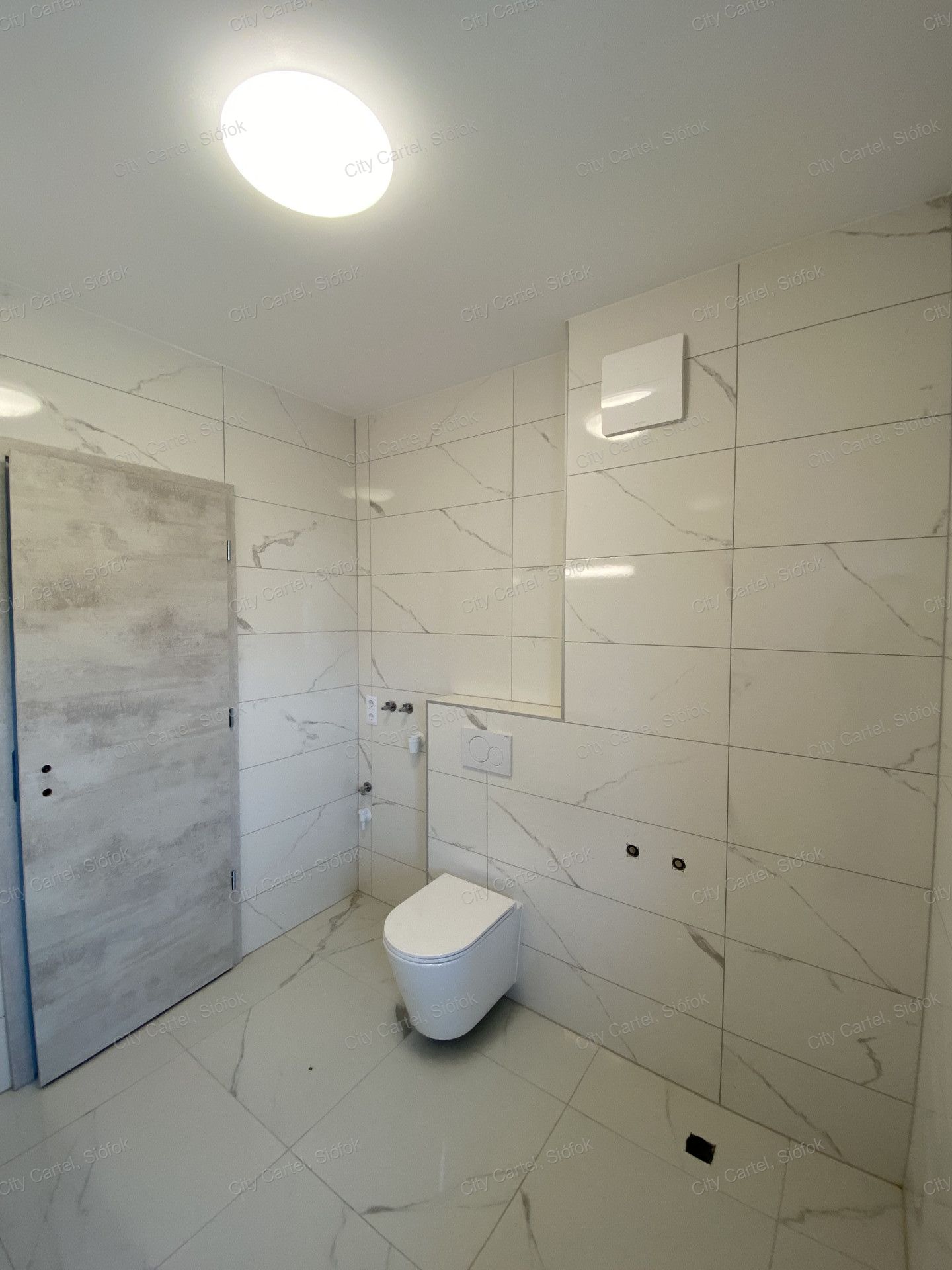 A fájl már létezik a célhelyen: import/kepek/vizjeles_4811890.jpg
For sale flat Fonyód  68 m<sup>2</sup> 79.09785 millió Ft