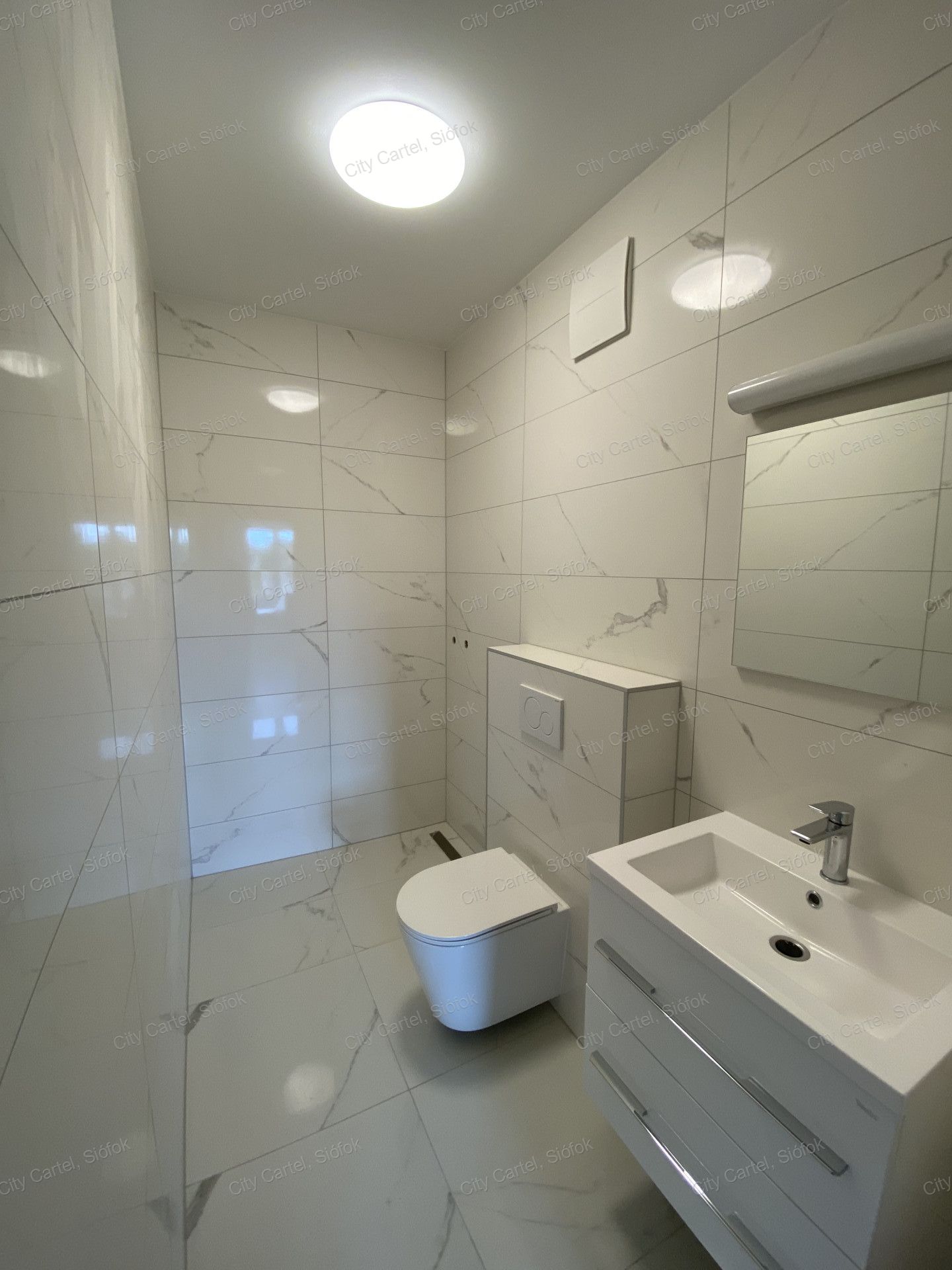 A fájl már létezik a célhelyen: import/kepek/vizjeles_4811891.jpg
For sale flat Fonyód  68 m<sup>2</sup> 79.09785 millió Ft