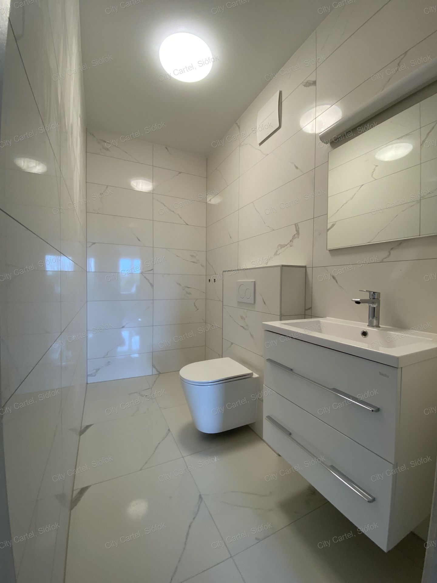 A fájl már létezik a célhelyen: import/kepek/vizjeles_4811893.jpg
For sale flat Fonyód  68 m<sup>2</sup> 79.09785 millió Ft
