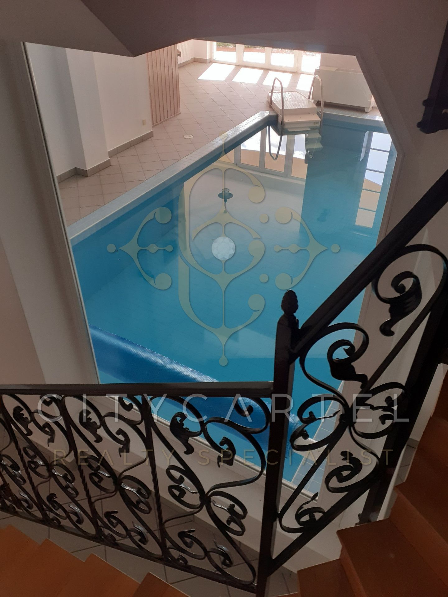 A fájl már létezik a célhelyen: import/kepek/vizjeles_4826823.jpg
Eladó Családi ház Budapest, II. kerület  350 m<sup>2</sup> 449 millió Ft