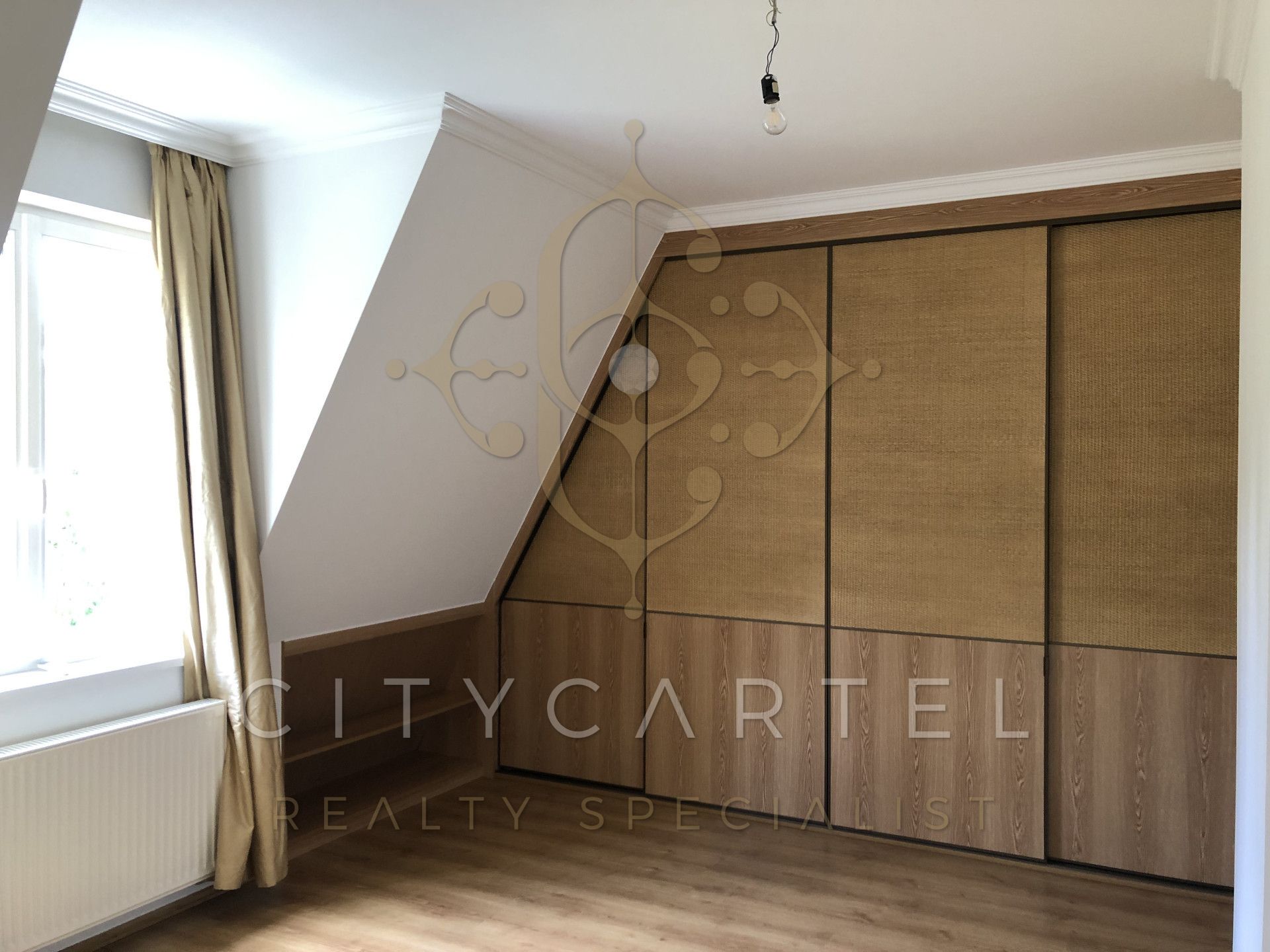 A fájl már létezik a célhelyen: import/kepek/vizjeles_4826830.jpg
Eladó Családi ház Budapest, II. kerület  350 m<sup>2</sup> 449 millió Ft