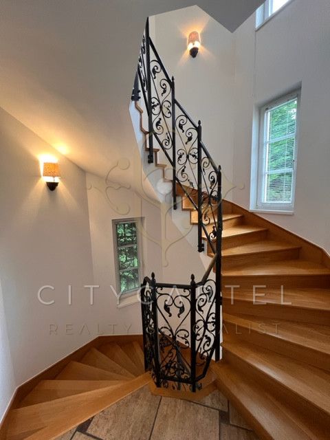 A fájl már létezik a célhelyen: import/kepek/vizjeles_4833211.jpg
Eladó Családi ház Budapest, II. kerület  350 m<sup>2</sup> 449 millió Ft