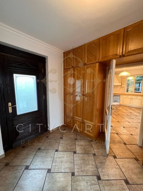 A fájl már létezik a célhelyen: import/kepek/vizjeles_4833215.jpg
Eladó Családi ház Budapest, II. kerület  350 m<sup>2</sup> 449 millió Ft