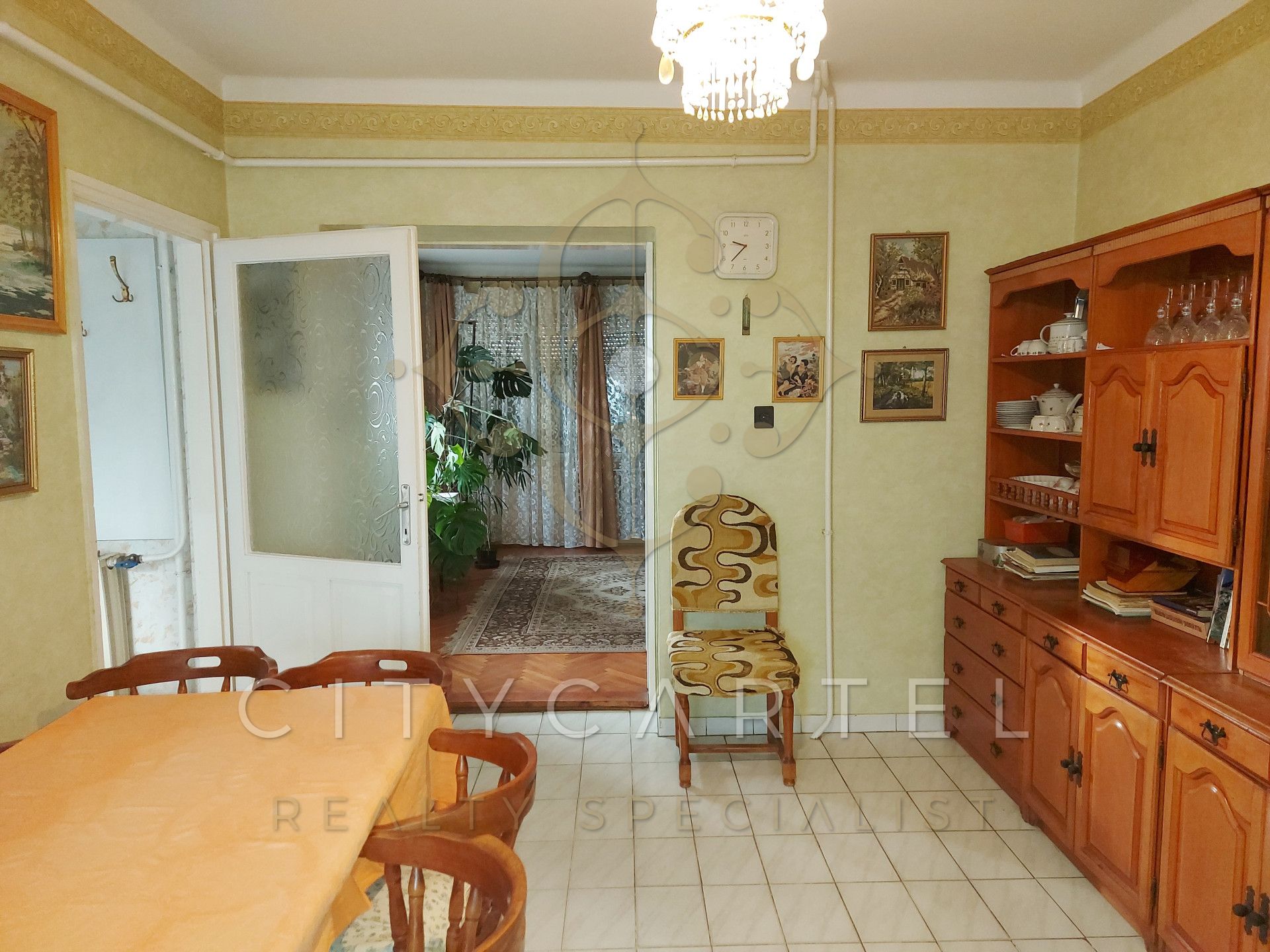 A fájl már létezik a célhelyen: import/kepek/vizjeles_4843146.jpg
For sale house Dunavecse  378 m<sup>2</sup> 88.49 millió Ft