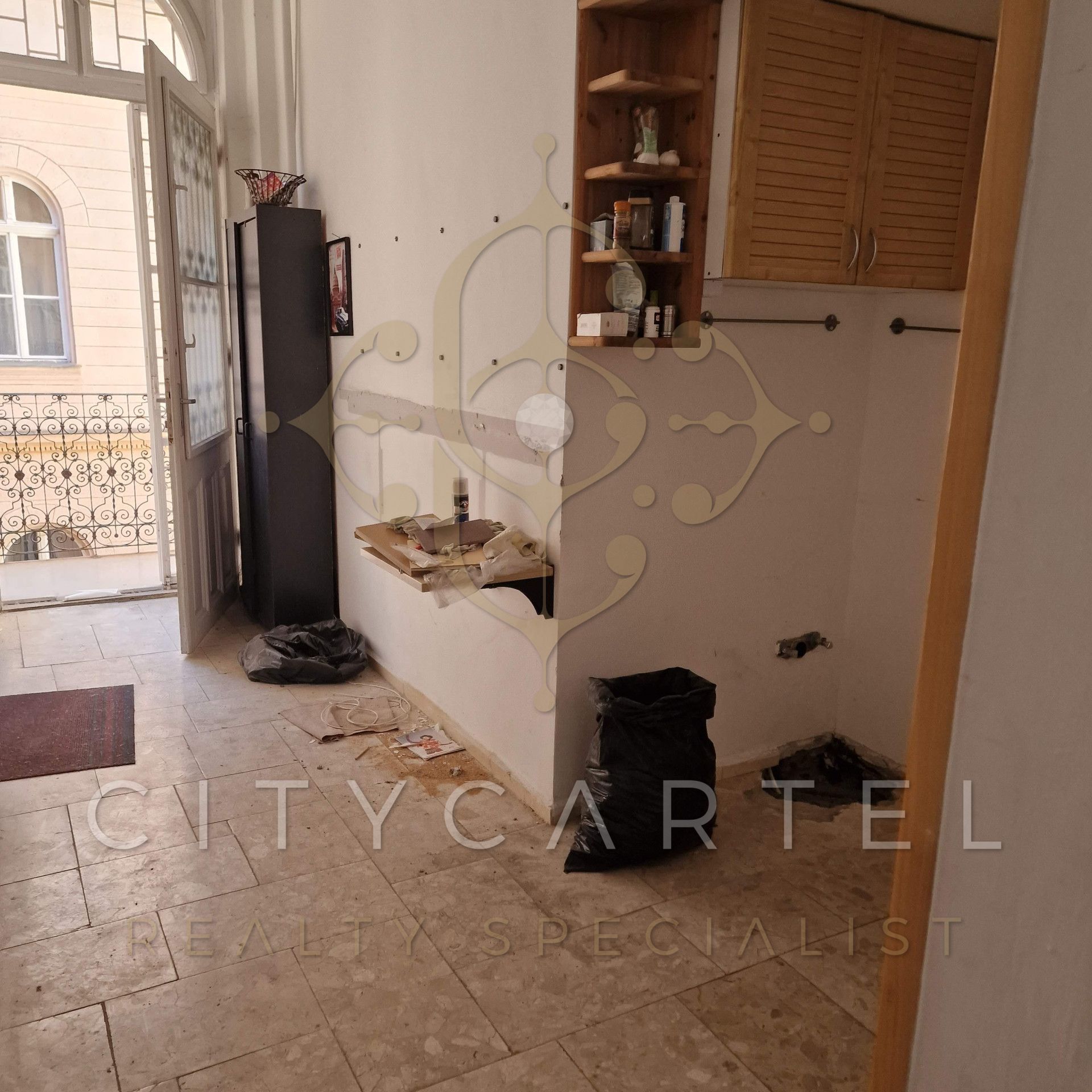 A fájl már létezik a célhelyen: import/kepek/vizjeles_4848914.jpg
For sale Office other Budapest, VI. kerület  67 m<sup>2</sup> 172000 EUR