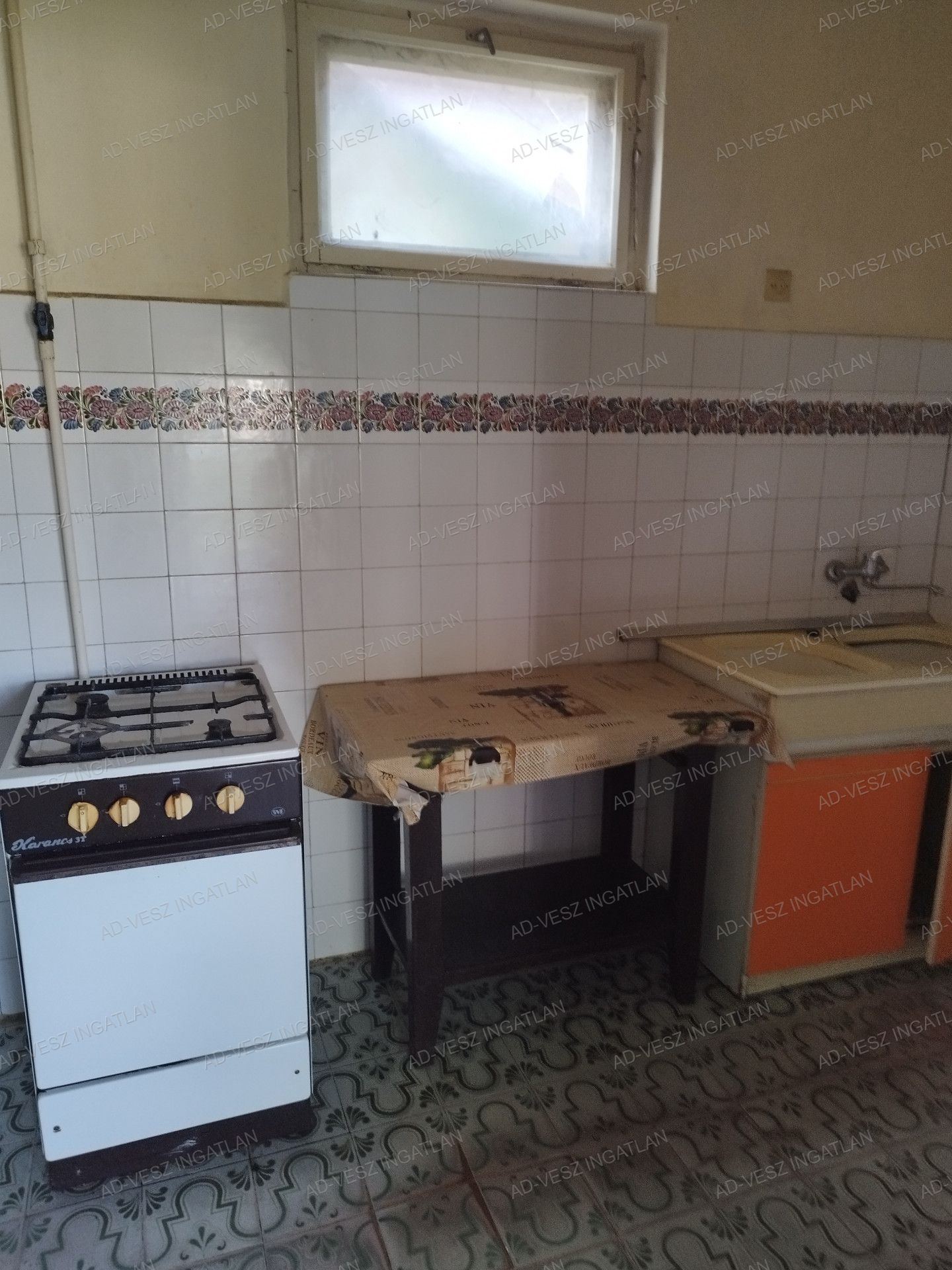A fájl már létezik a célhelyen: import/kepek/vizjeles_4871149.jpg
Eladó Családi ház Dabas  130 m<sup>2</sup> 60 millió Ft