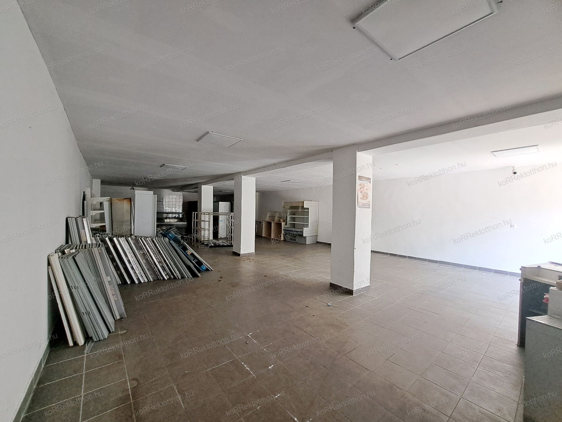 A fájl már létezik a célhelyen: import/kepek/vizjeles_4872846.jpg
Eladó üzlethelyiség Erk  202 m<sup>2</sup> 9.9 millió Ft