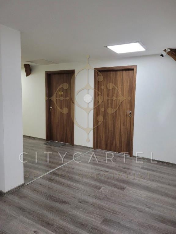 A fájl már létezik a célhelyen: import/kepek/vizjeles_4876088.jpg
Eladó Irodaház Budapest, X. kerület  2420 m<sup>2</sup> 900 millió Ft