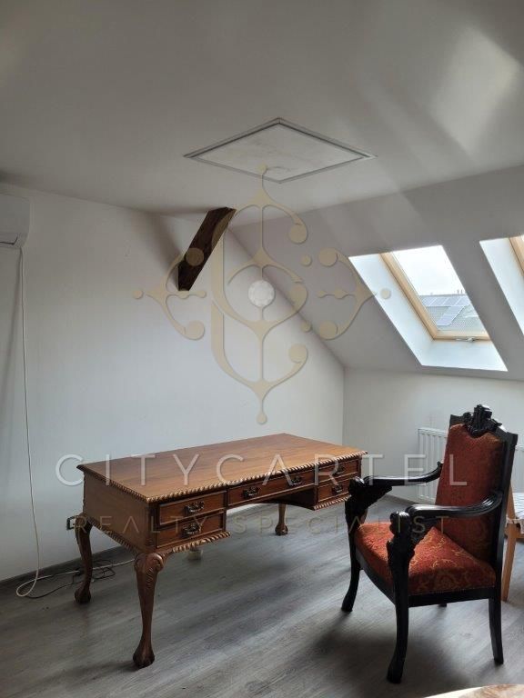 A fájl már létezik a célhelyen: import/kepek/vizjeles_4876091.jpg
Eladó Irodaház Budapest, X. kerület  2420 m<sup>2</sup> 900 millió Ft