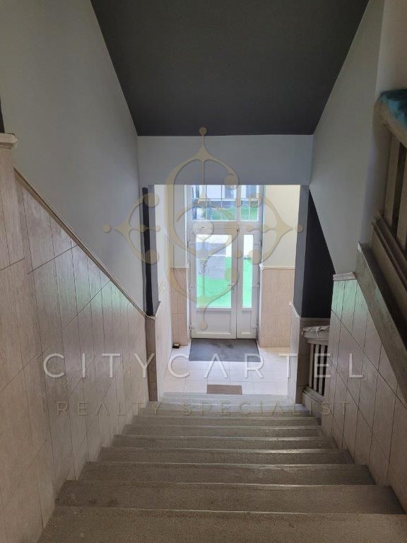 A fájl már létezik a célhelyen: import/kepek/vizjeles_4876102.jpg
Eladó Irodaház Budapest, X. kerület  2420 m<sup>2</sup> 900 millió Ft