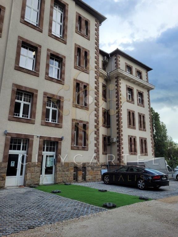 A fájl már létezik a célhelyen: import/kepek/vizjeles_4876105.jpg
Eladó Irodaház Budapest, X. kerület  2420 m<sup>2</sup> 900 millió Ft