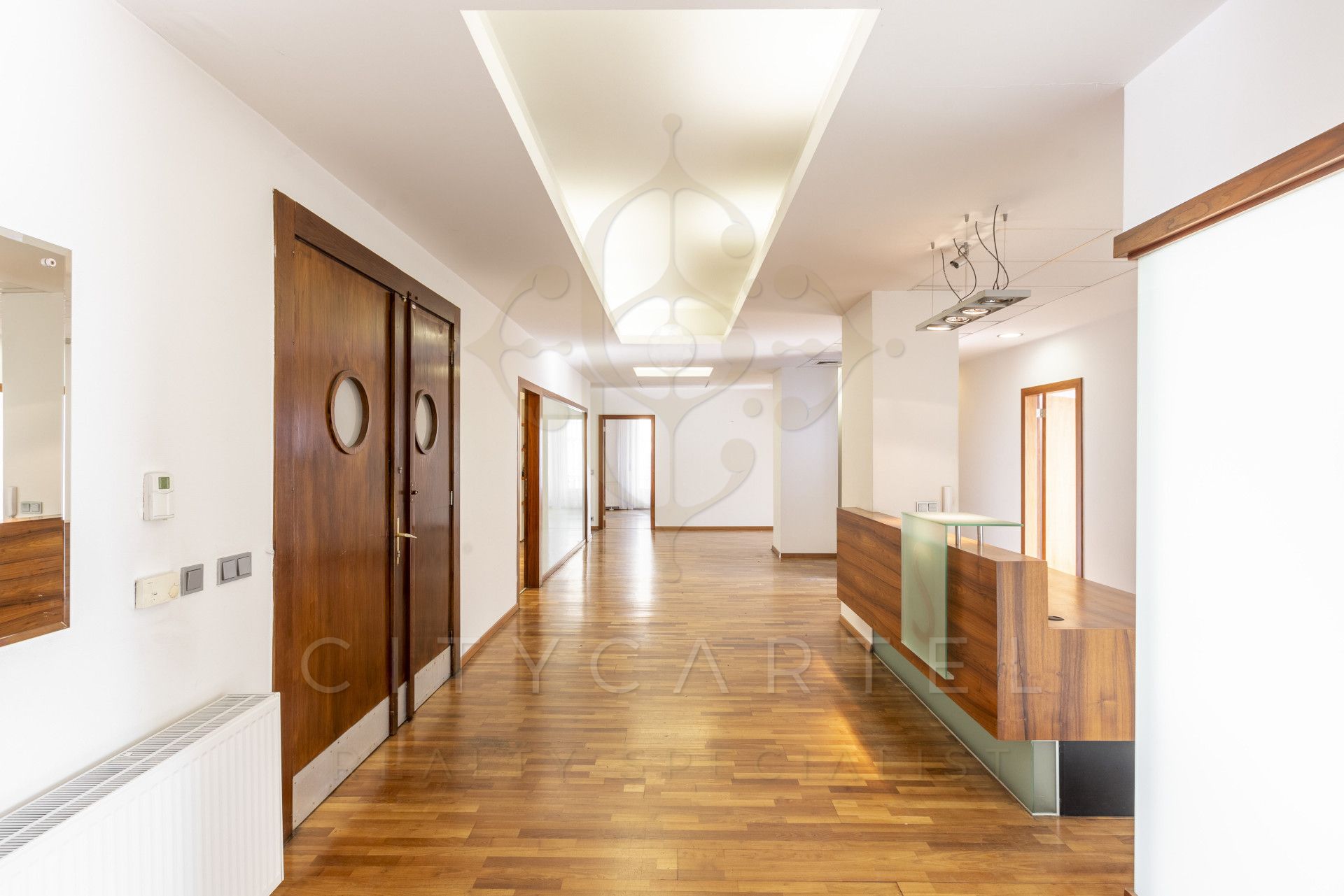 A fájl már létezik a célhelyen: import/kepek/vizjeles_4927967.jpg
Eladó Téglalakás Budapest, V. kerület  330 m<sup>2</sup> 10000 EUR