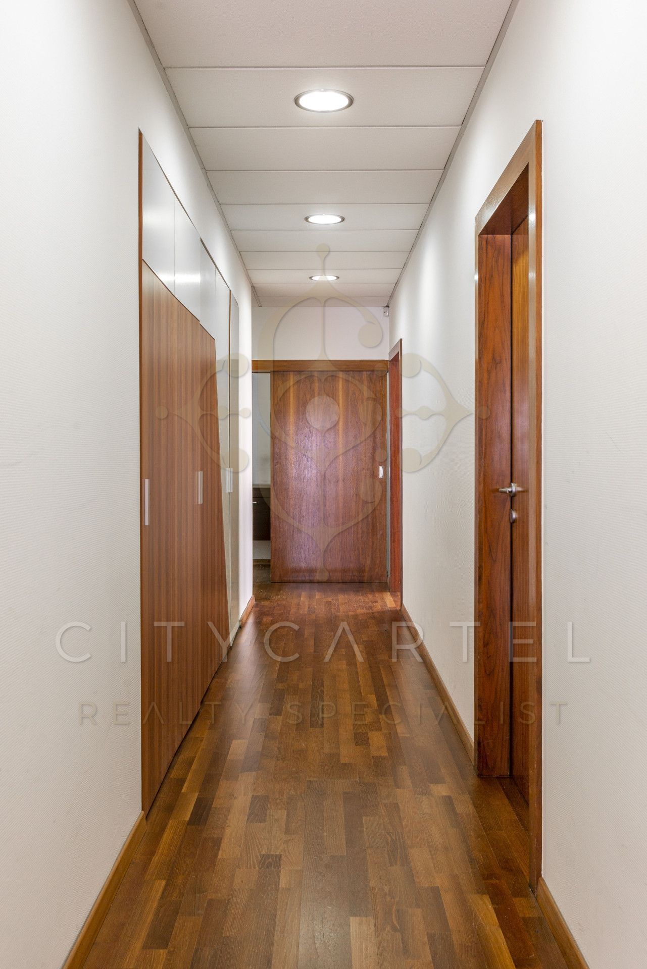 A fájl már létezik a célhelyen: import/kepek/vizjeles_4927973.jpg
Eladó Téglalakás Budapest, V. kerület  330 m<sup>2</sup> 10000 EUR