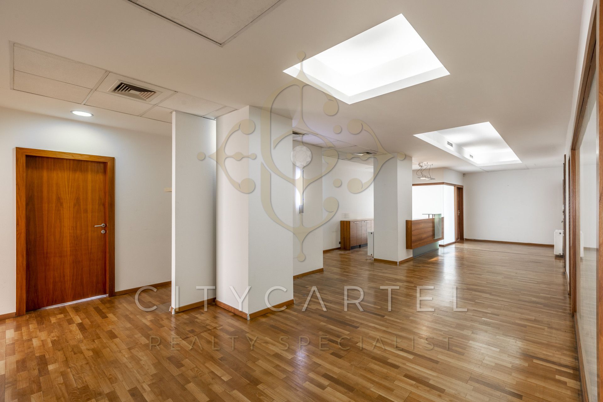 A fájl már létezik a célhelyen: import/kepek/vizjeles_4927974.jpg
Eladó Téglalakás Budapest, V. kerület  330 m<sup>2</sup> 10000 EUR