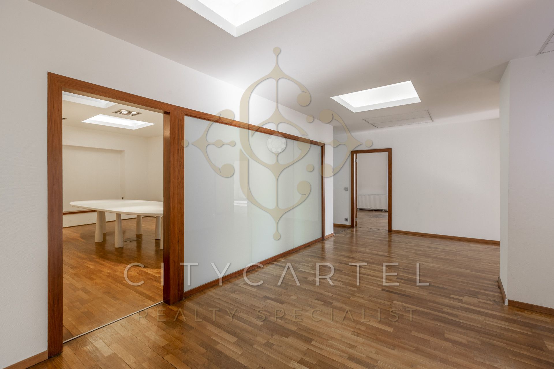 A fájl már létezik a célhelyen: import/kepek/vizjeles_4927978.jpg
Eladó Téglalakás Budapest, V. kerület  330 m<sup>2</sup> 10000 EUR